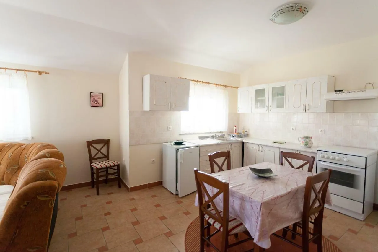 Apartments Jadranka Malinska 0*,  Croazia