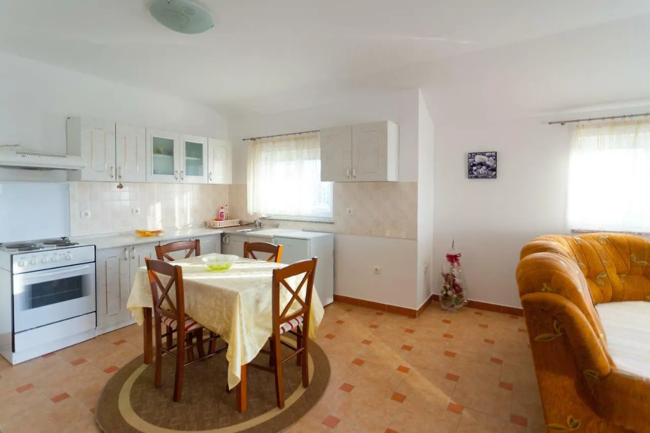 Apartments Jadranka Malinska